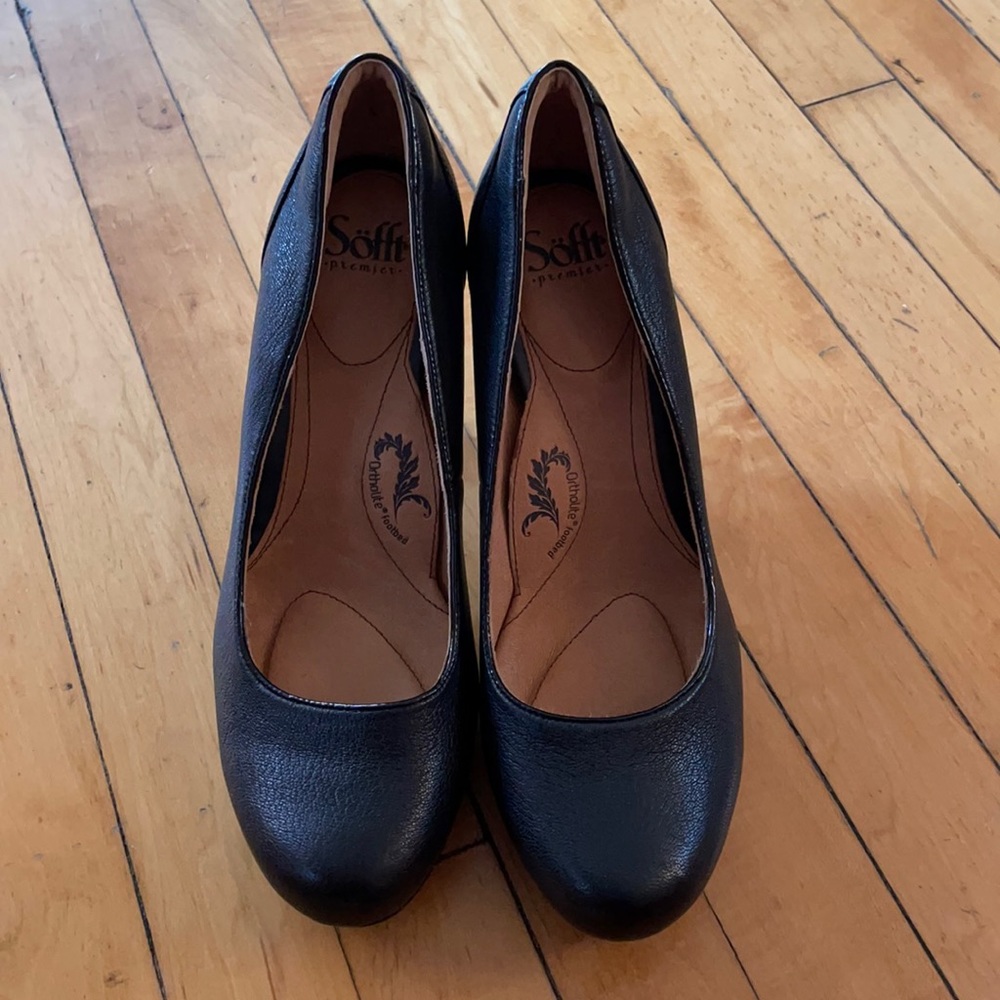 Sofft Brand Black Leather Heels